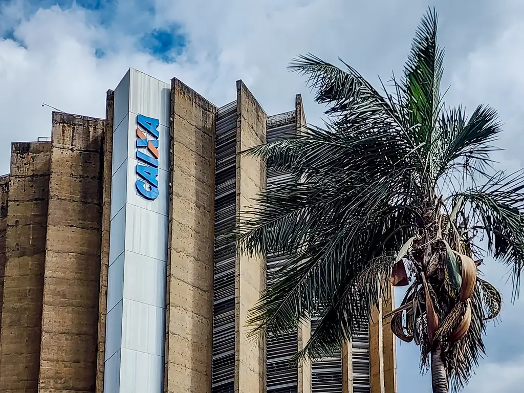 Caixa Asset prepara fundos imobiliários com foco em CRIs - Portas