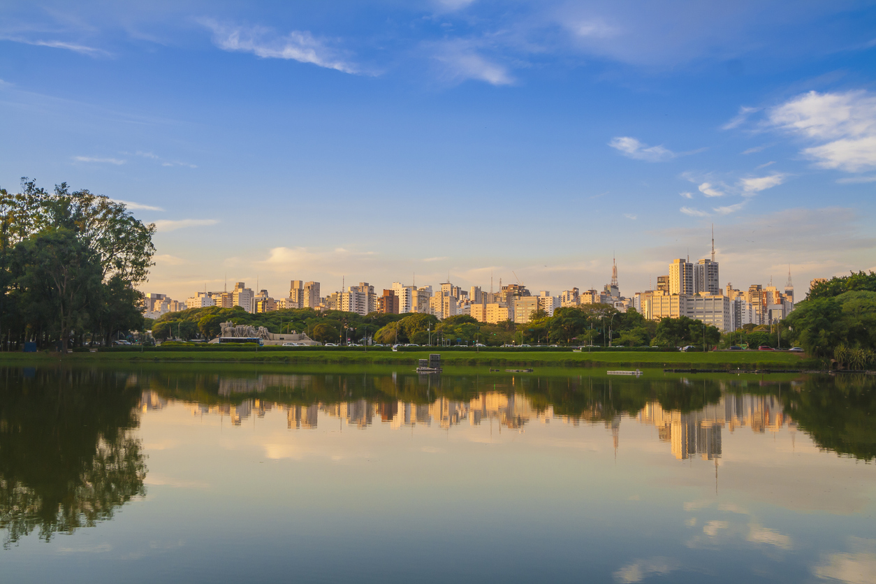 Fundos imobiliários ganham mais investidores em 4 meses do que em todo 2025; é hora
