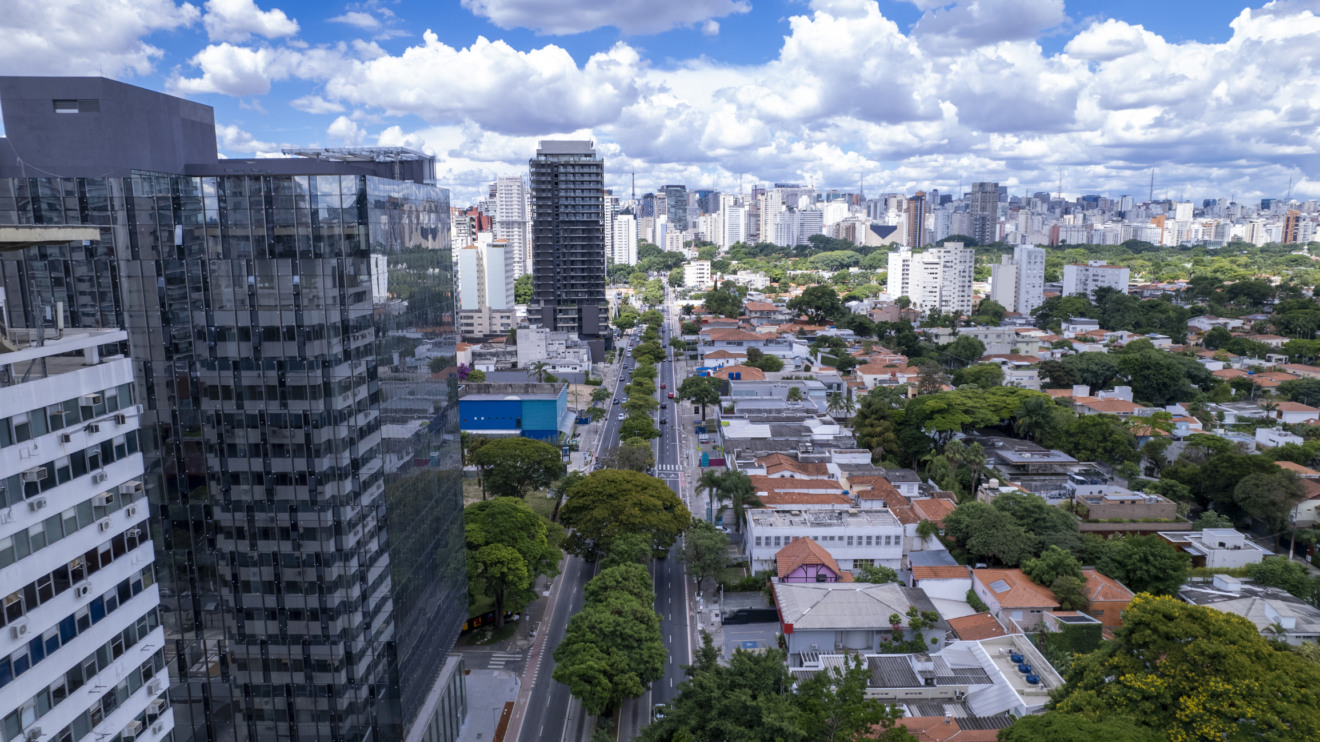 avenida Rebouças, eixo corporativo de São Paulo